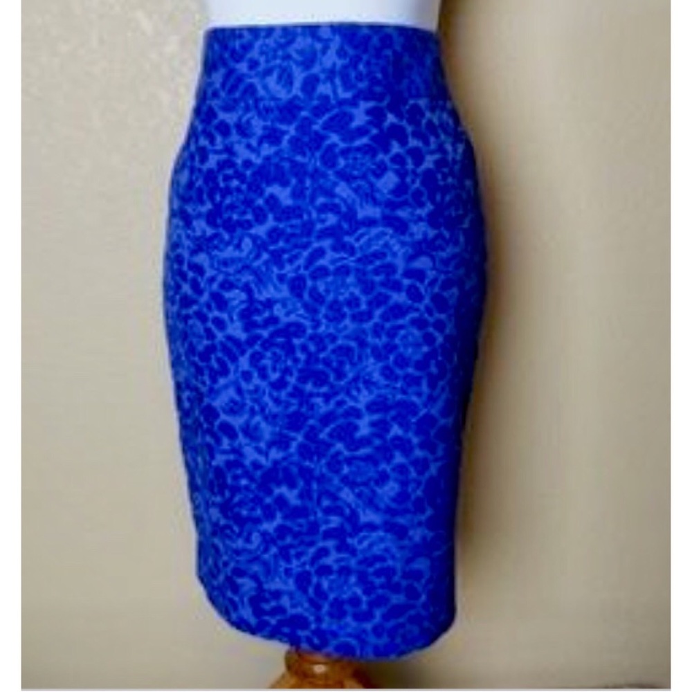 LOFT FLORAL PENCIL SKIRT 6.
